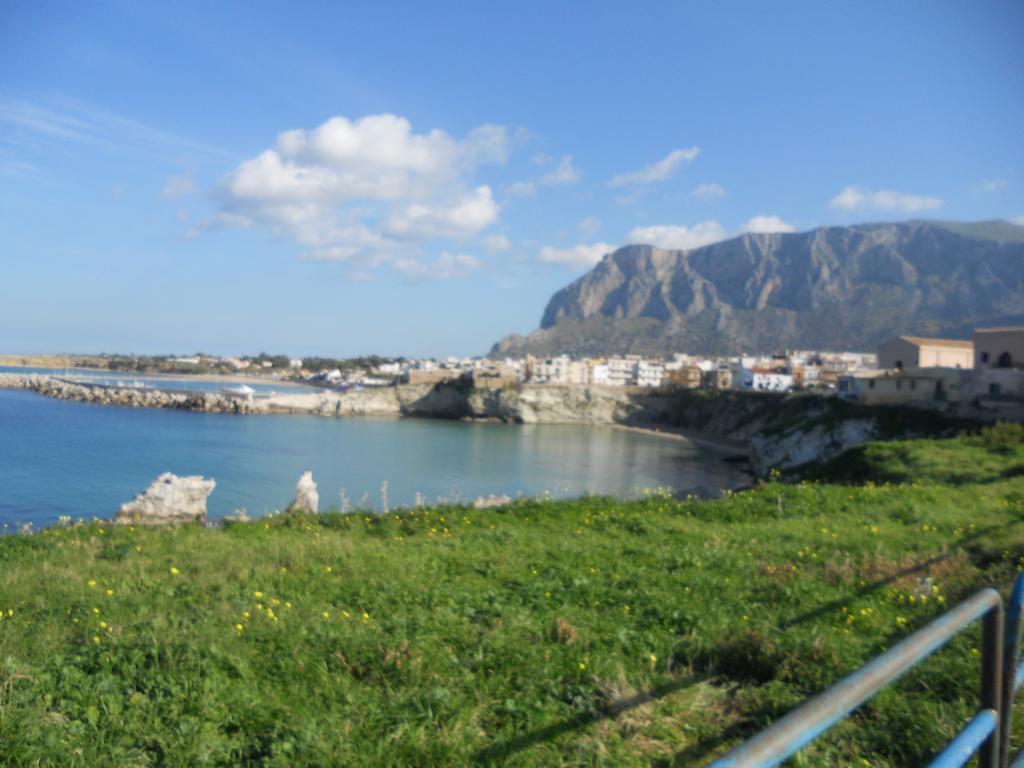 Case Vacanze Terra Sinus Terrasini Εξωτερικό φωτογραφία
